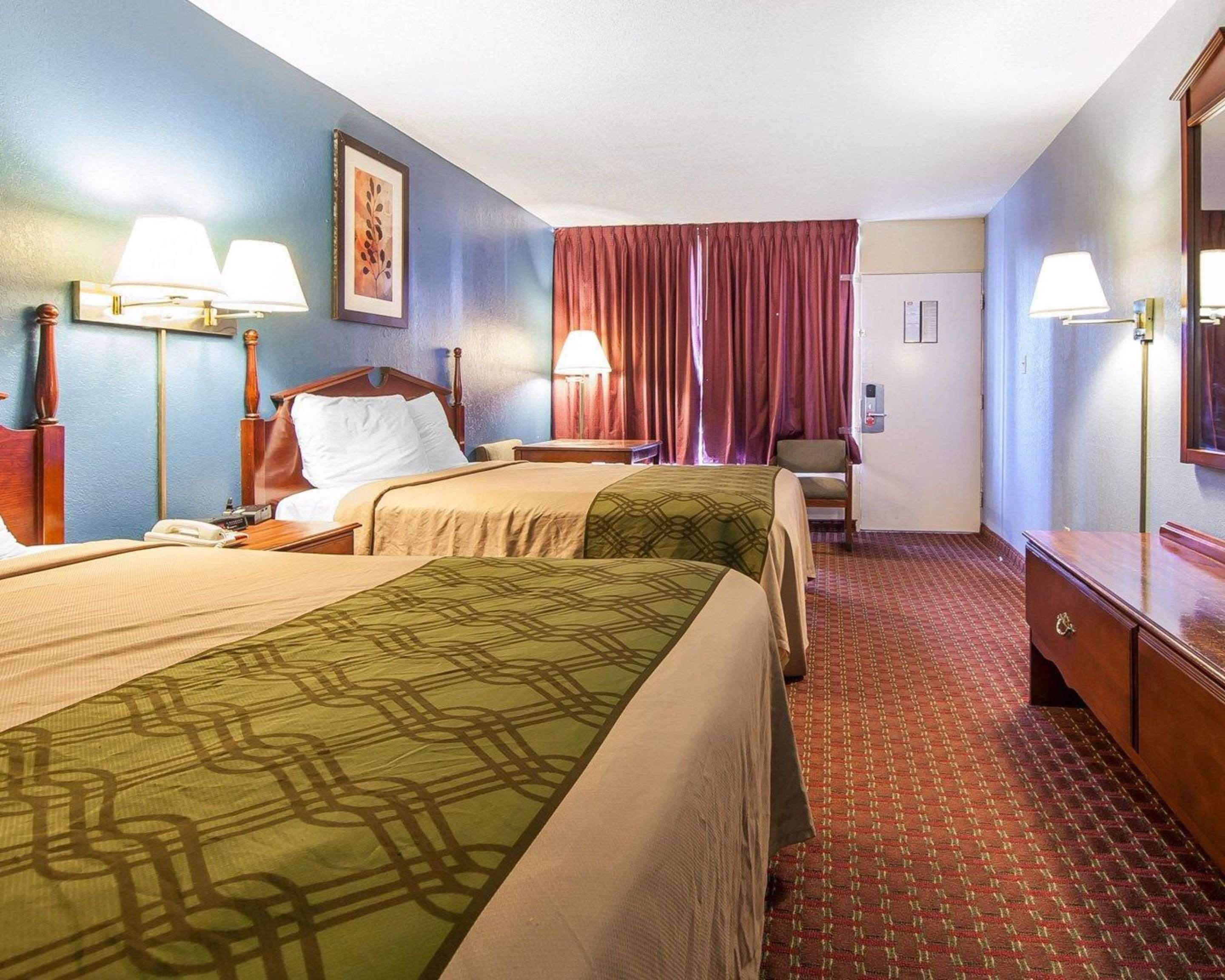 Econo Lodge Кливленд Экстерьер фото