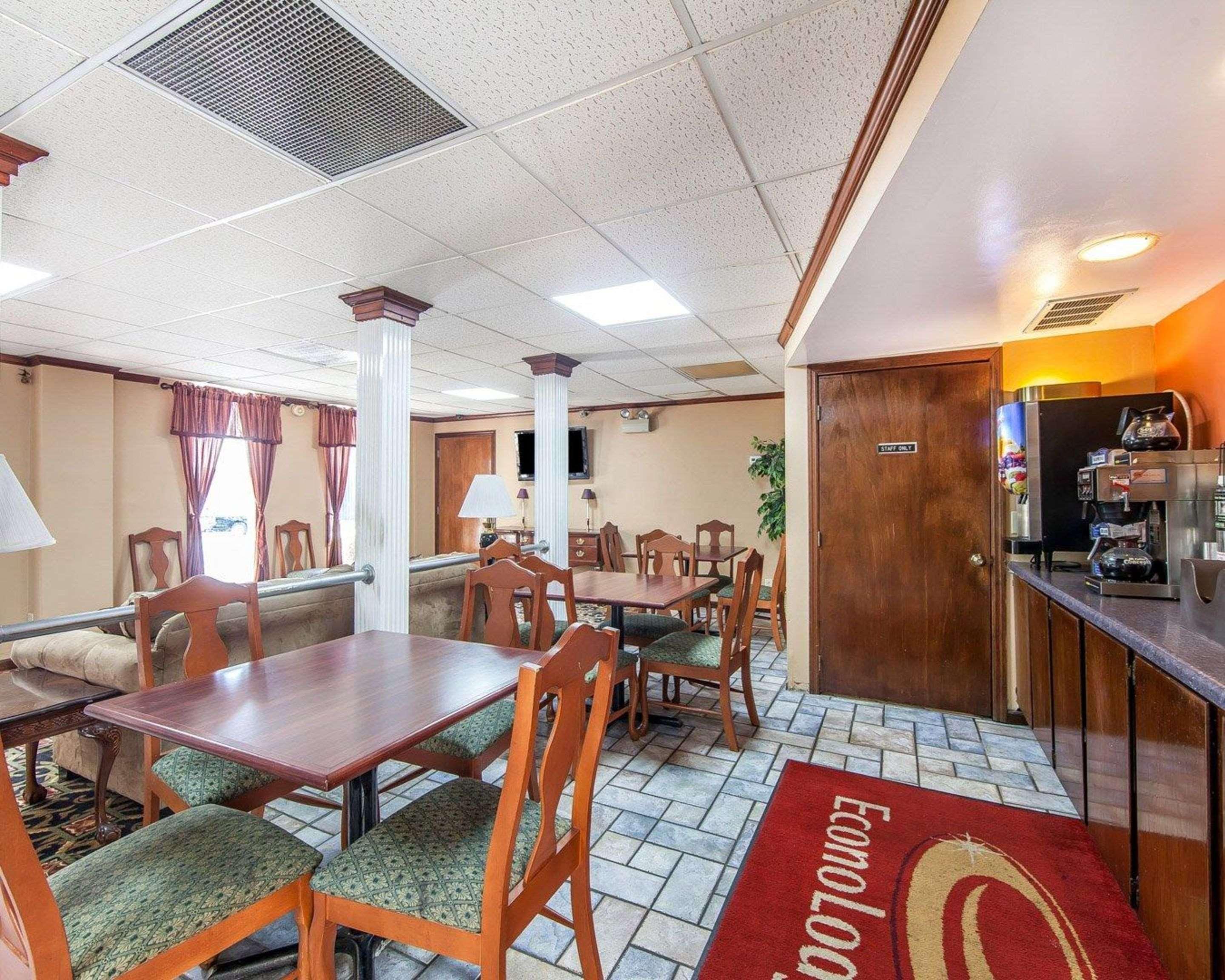 Econo Lodge Кливленд Экстерьер фото